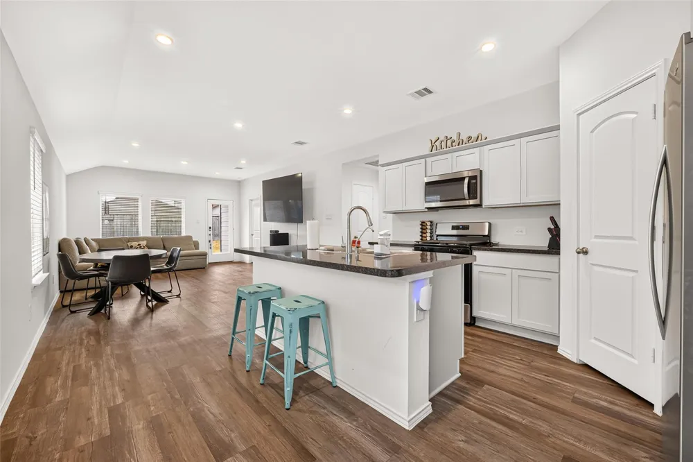 5411 Wyndham Ridge Lane Spring, TX 77373