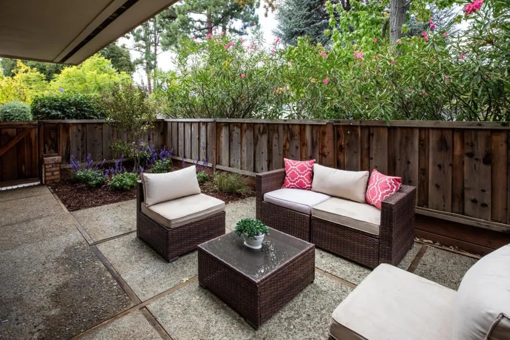 535 Tyndall Street Los Altos, CA 94022