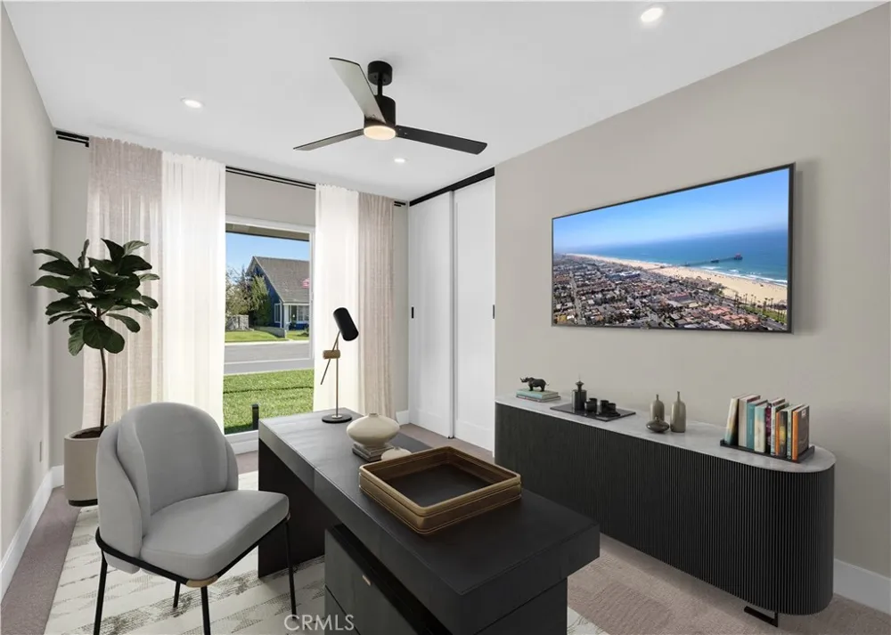 17951 Whitford Lane Huntington Beach, CA 92649