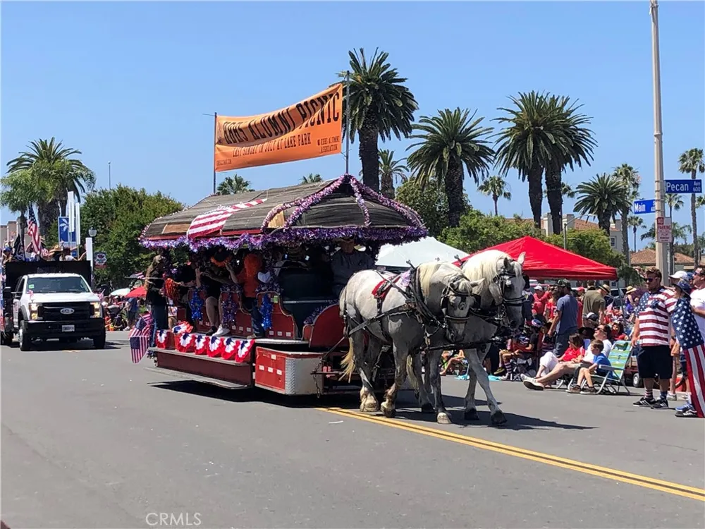 17951 Whitford Lane Huntington Beach, CA 92649
