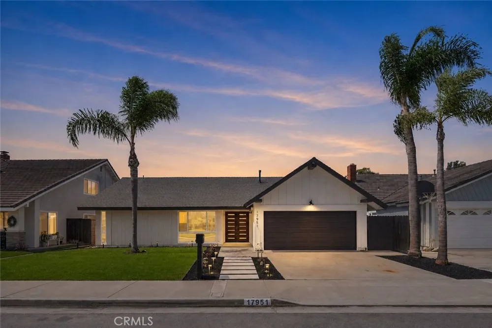 17951 Whitford Lane Huntington Beach, CA 92649