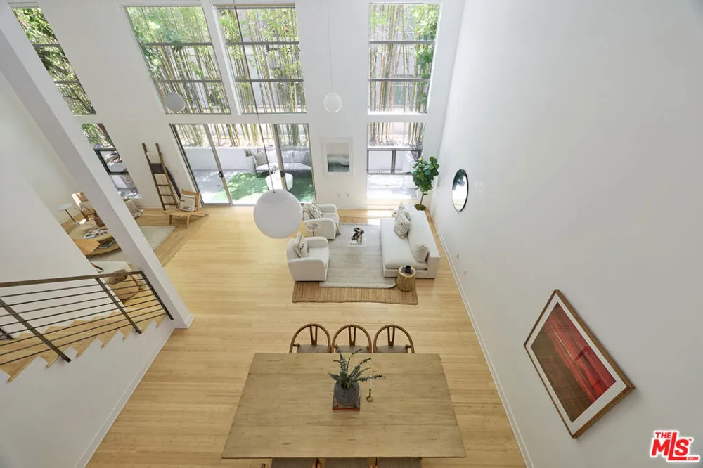 13326 Beach Avenue #105 Marina del Rey, CA 90292