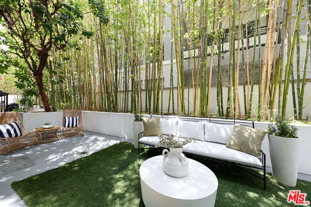 13326 Beach Avenue #105 Marina del Rey, CA 90292