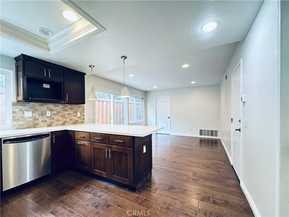 30051 Oceanus Laguna Niguel, CA 92677