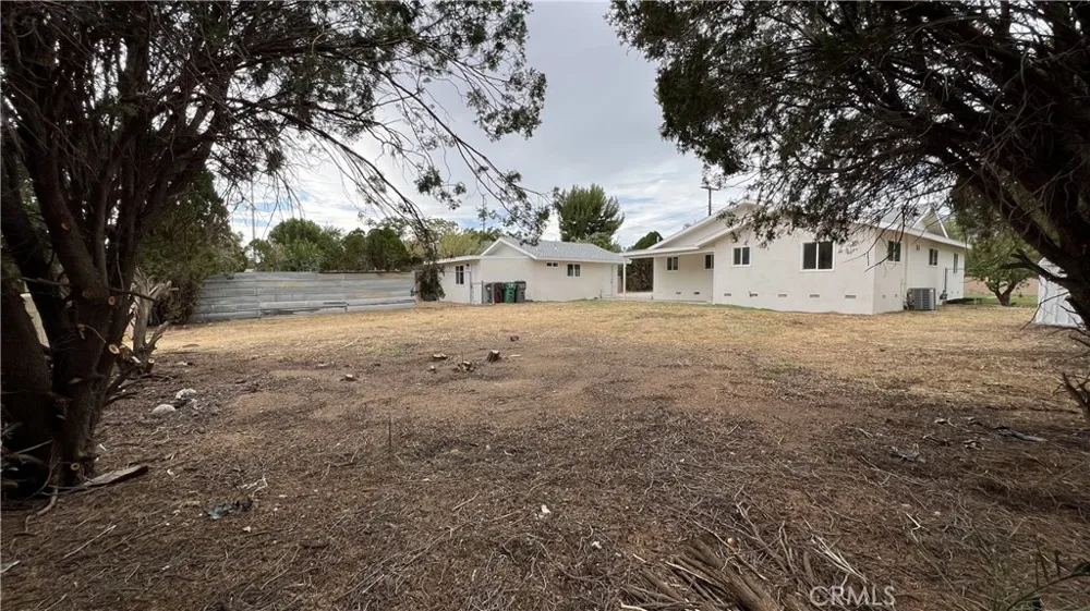 488 E Victory Avenue Banning, CA 92220