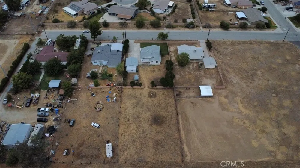 488 E Victory Avenue Banning, CA 92220