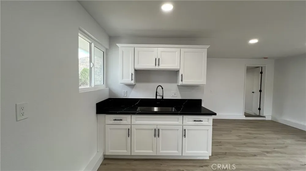 488 E Victory Avenue Banning, CA 92220