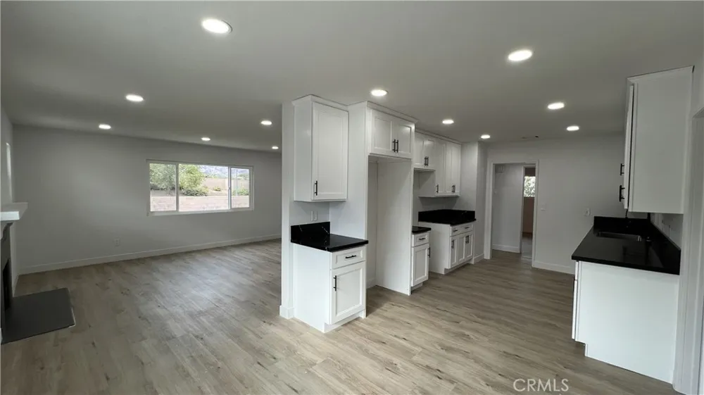 488 E Victory Avenue Banning, CA 92220