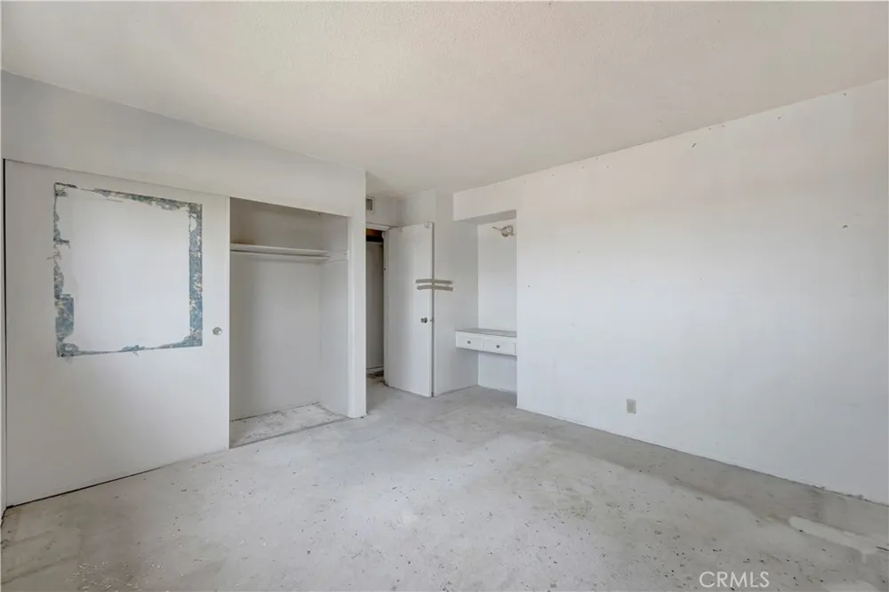 14919 S Normandie #27 Gardena, CA 90247