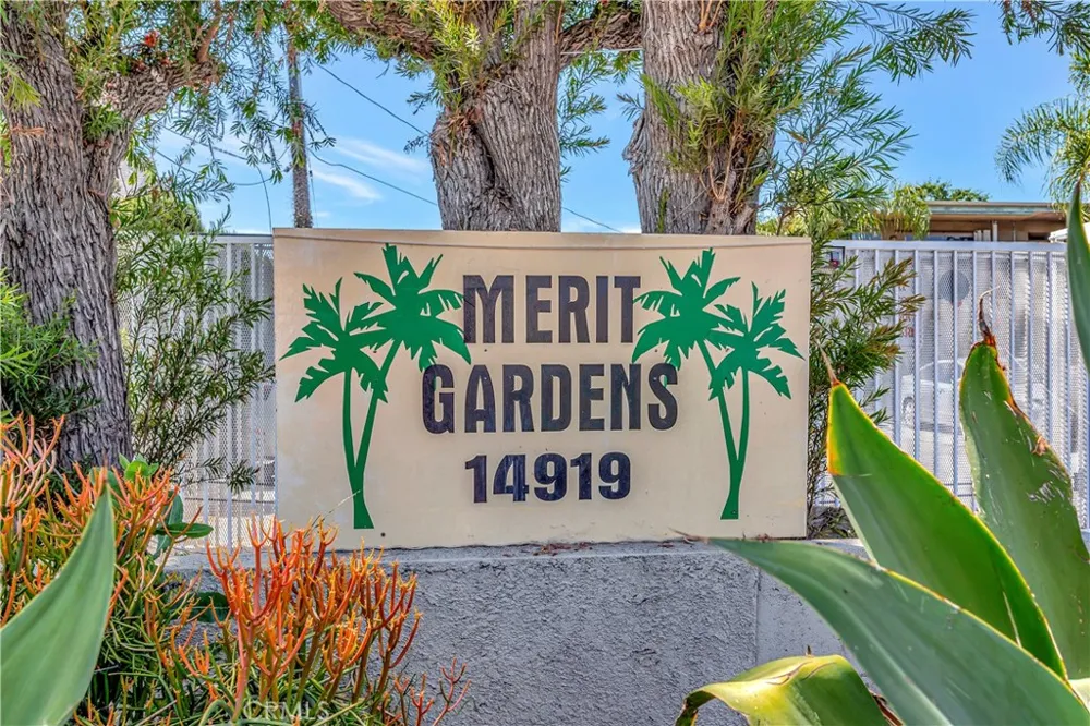 14919 S Normandie #27 Gardena, CA 90247