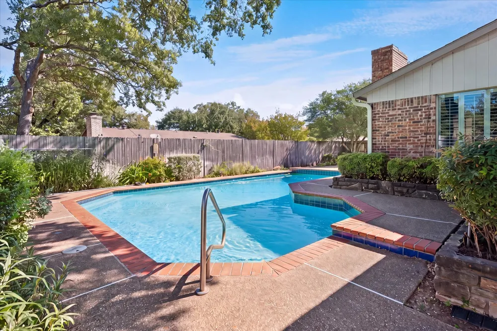 5516 Valparaiso Trail Arlington, TX 76017