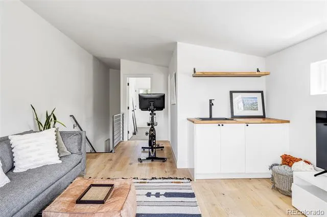 4307 Vallejo Street Denver, CO 80211