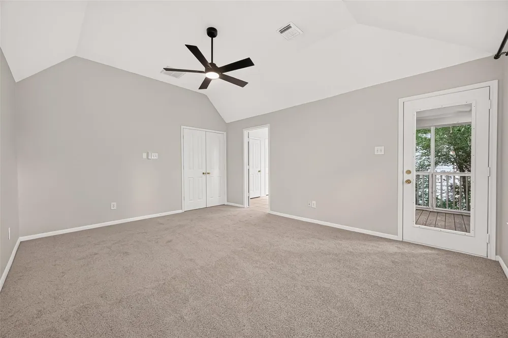 22 Winter Wheat Place The Woodlands, TX 77381