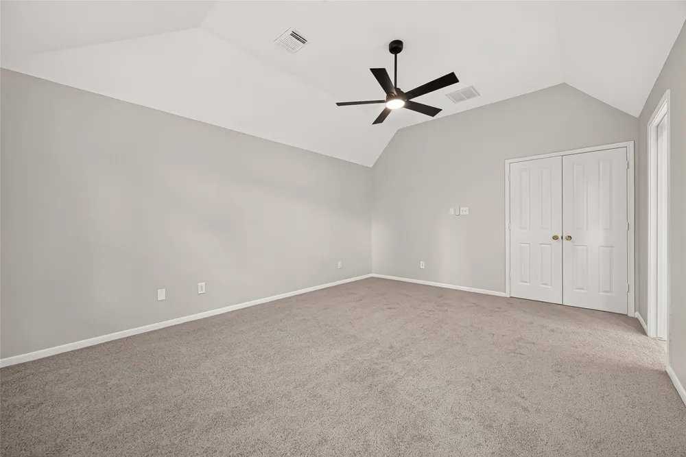 22 Winter Wheat Place The Woodlands, TX 77381