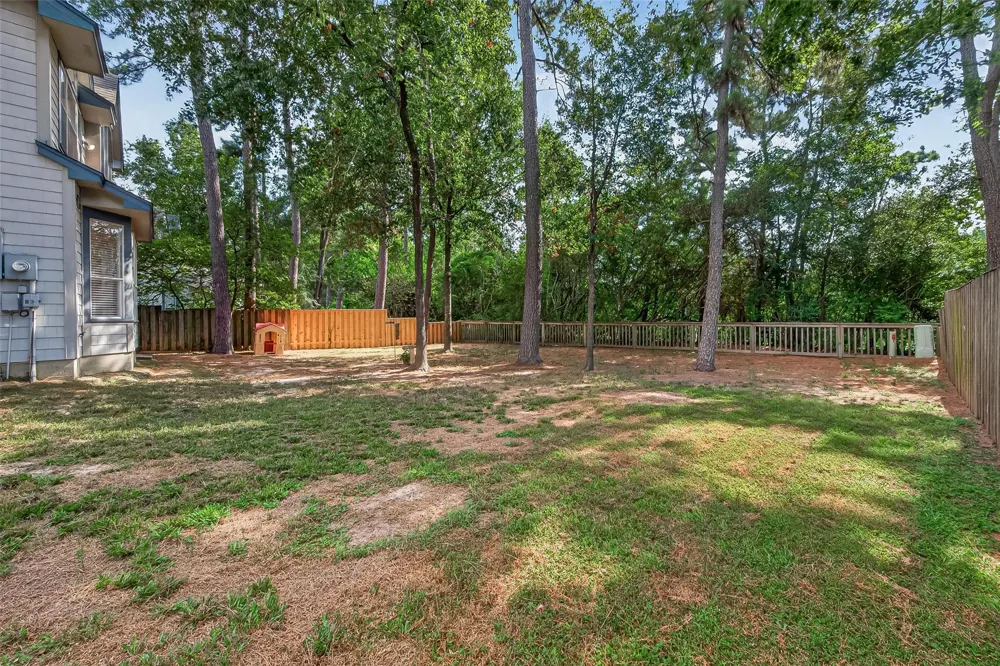 22 Winter Wheat Place The Woodlands, TX 77381