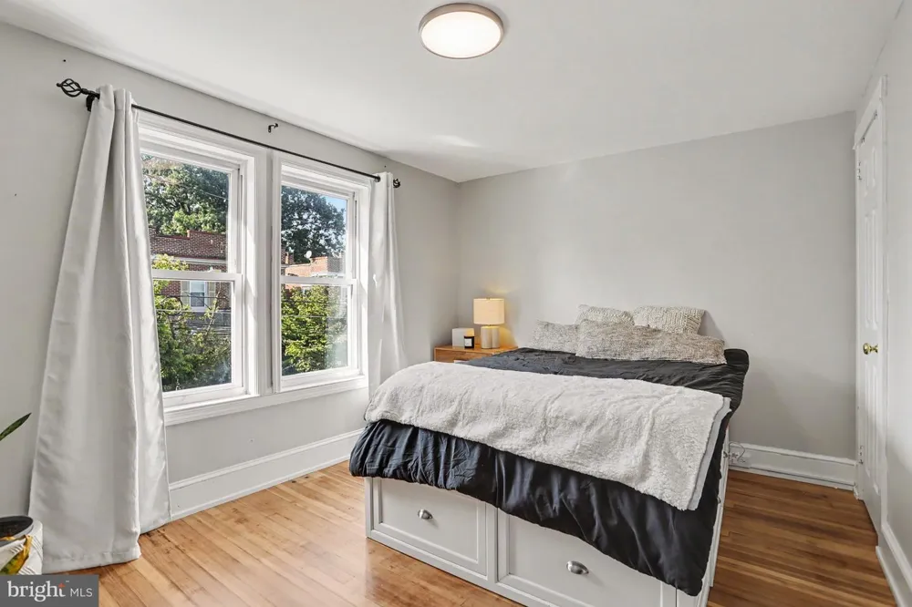 542 REYNOLDS Lancaster, PA 17602