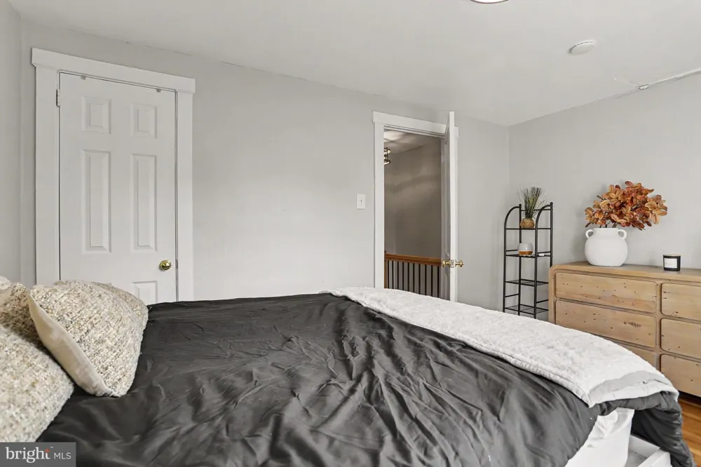 542 REYNOLDS Lancaster, PA 17602
