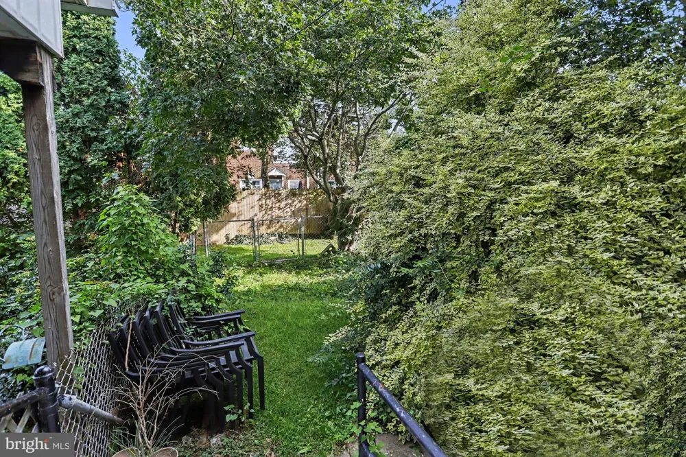 542 REYNOLDS Lancaster, PA 17602