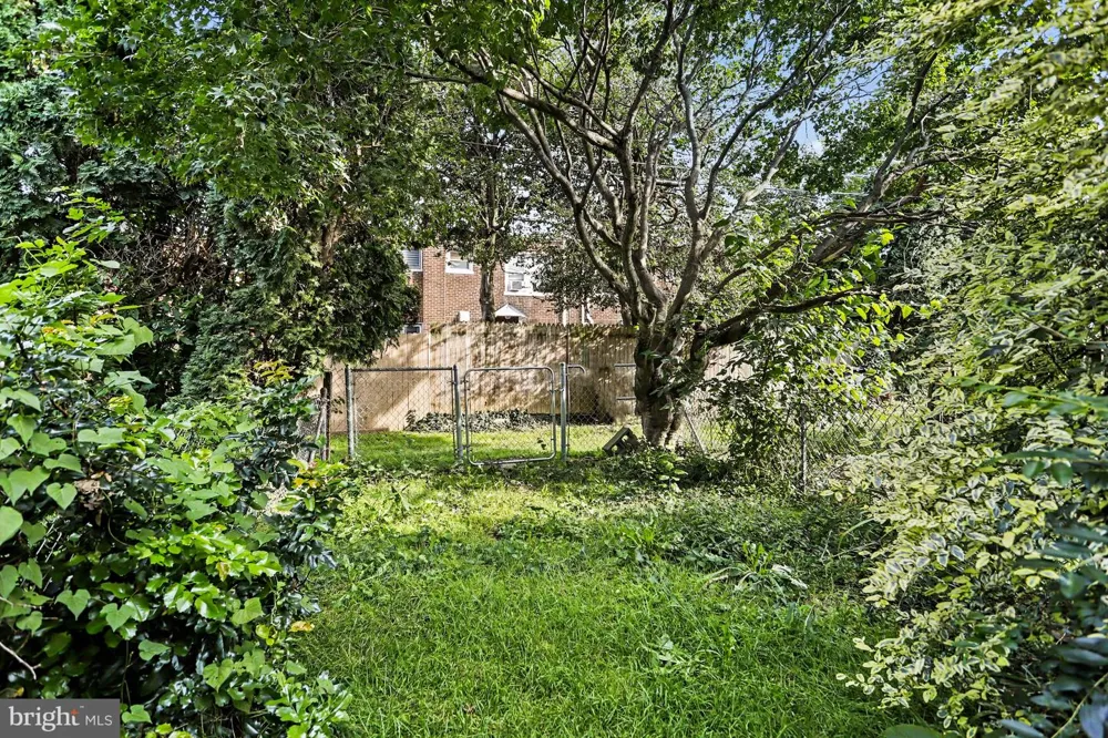 542 REYNOLDS Lancaster, PA 17602