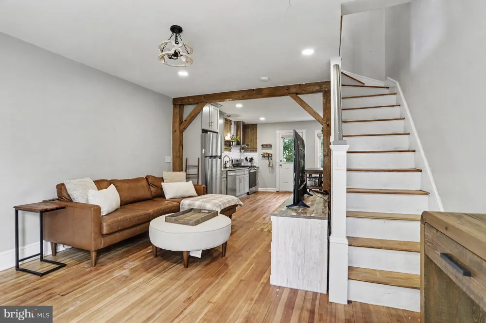542 REYNOLDS Lancaster, PA 17602