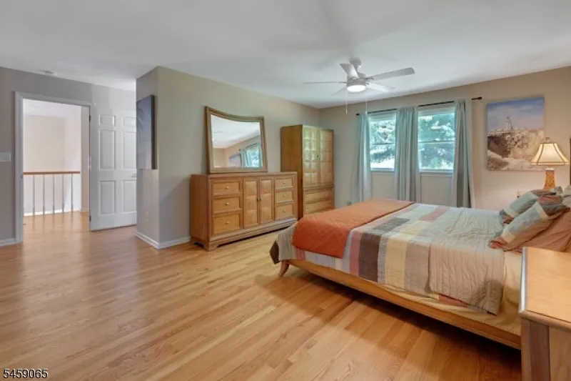 47 Long Ridge Rd Parsippany-Troy Hills, NJ 07869