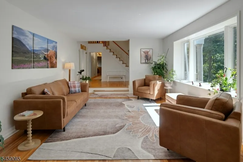 47 Long Ridge Rd Parsippany-Troy Hills, NJ 07869