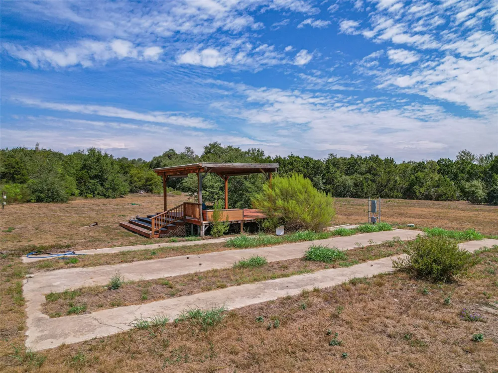 7511 Thomas Springs Road Austin, TX 78736