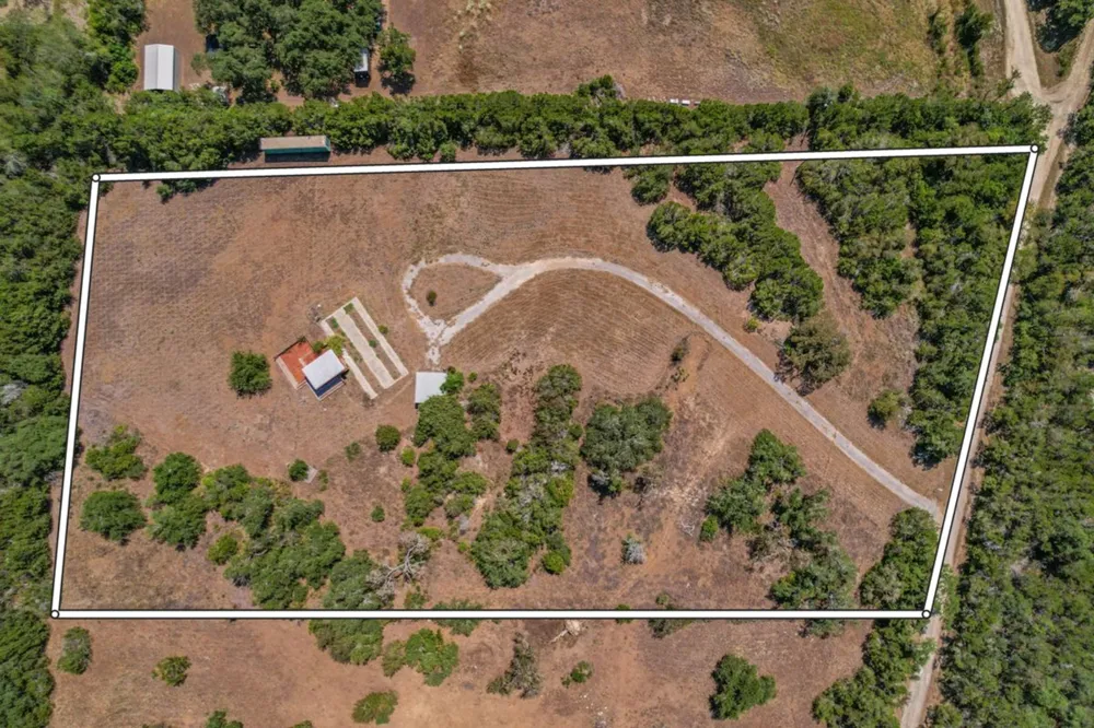 7511 Thomas Springs Road Austin, TX 78736