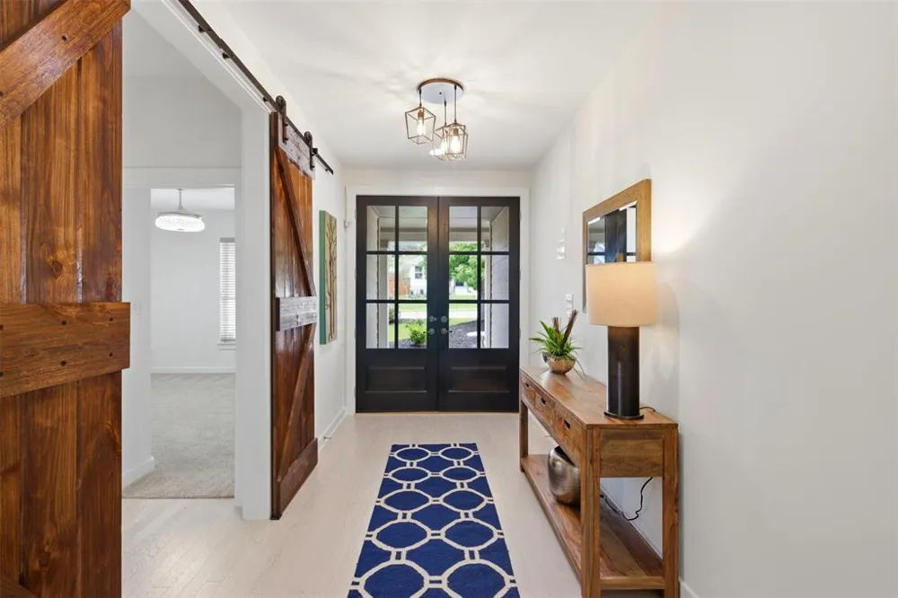 108 Orchard Park Drive Liberty Hill, TX 78642
