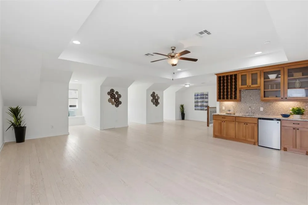 108 Orchard Park Drive Liberty Hill, TX 78642