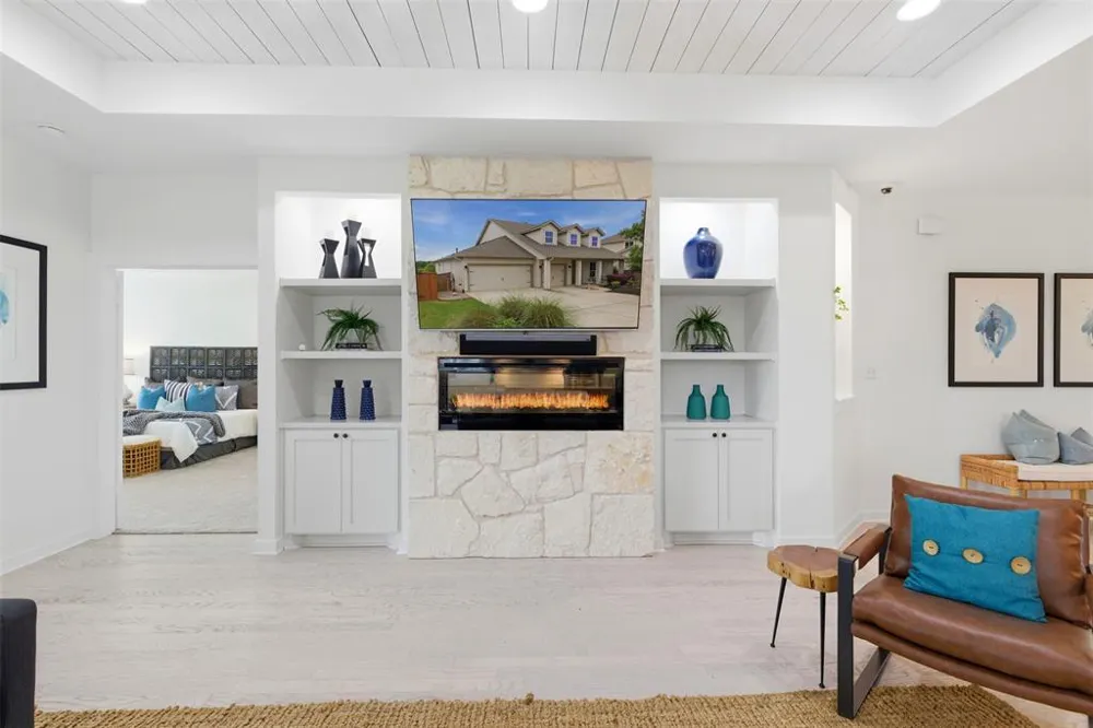 108 Orchard Park Drive Liberty Hill, TX 78642