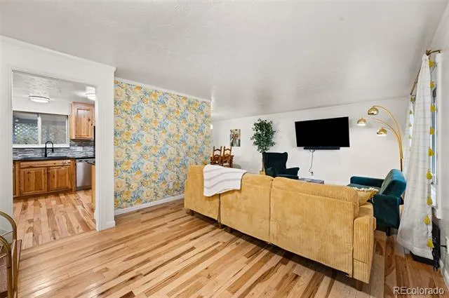 8301 Chase Drive Arvada, CO 80003