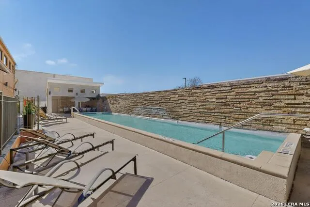 1401 S FLORES ST #APT 109 San Antonio, TX 78204