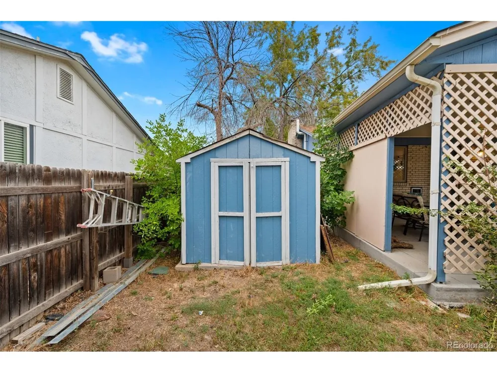 8301 Chase Drive Arvada, CO 80003