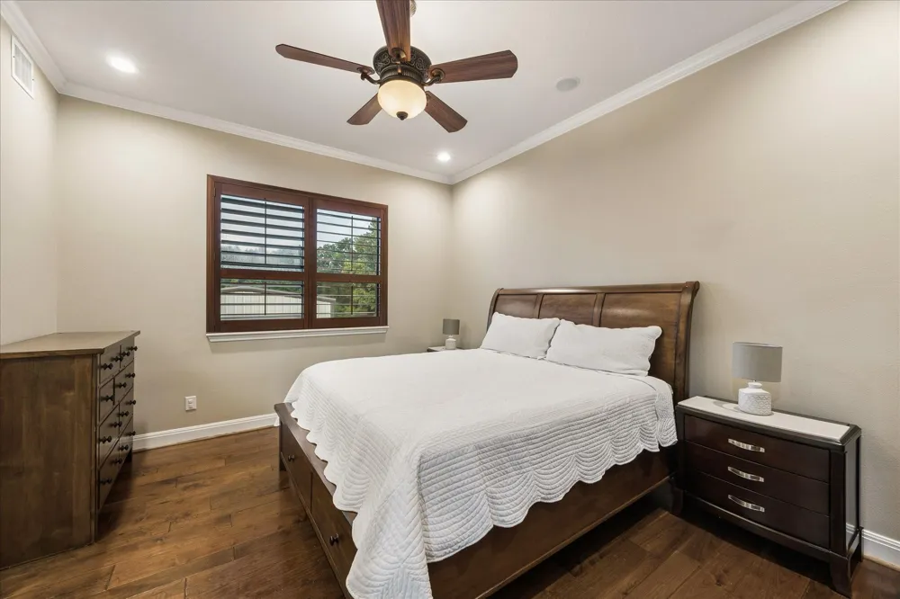 18 Lakeway Drive Coldspring, TX 77331