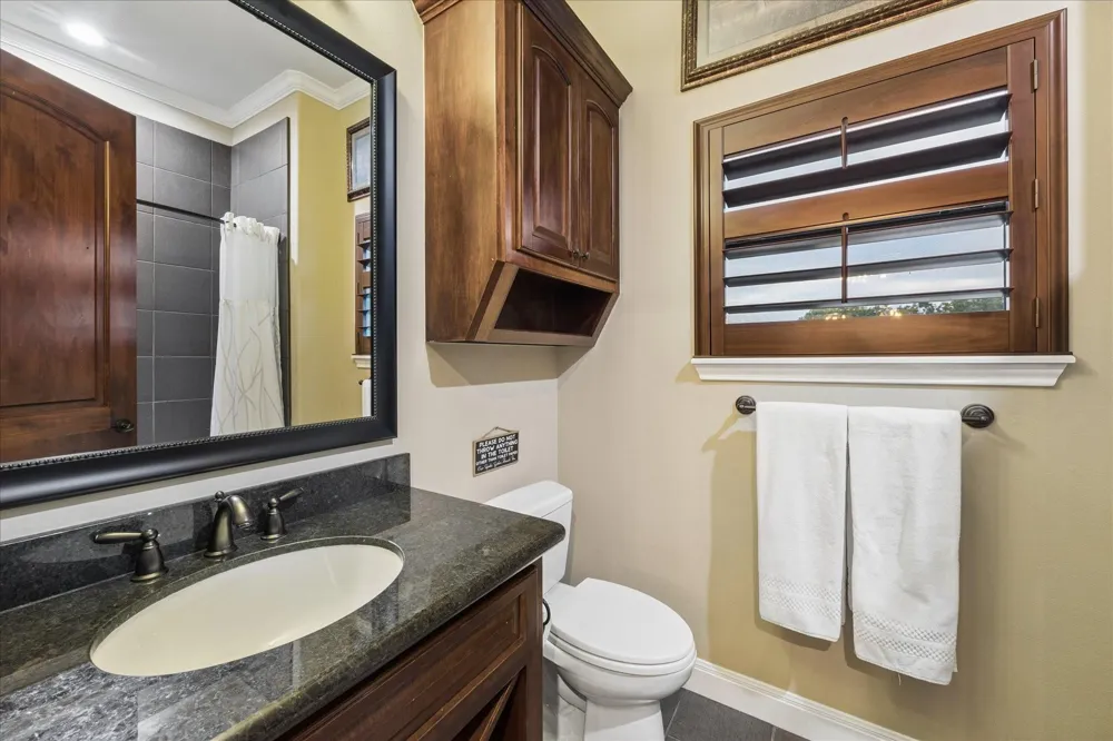 18 Lakeway Drive Coldspring, TX 77331