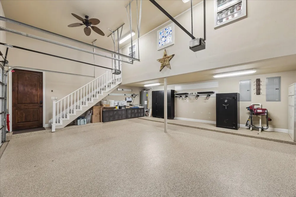 18 Lakeway Drive Coldspring, TX 77331