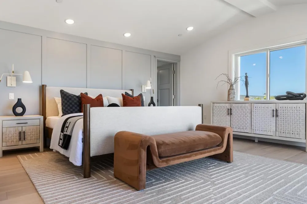 270 Normandy Lane Carlsbad, CA 92008