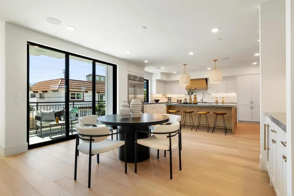 270 Normandy Lane Carlsbad, CA 92008