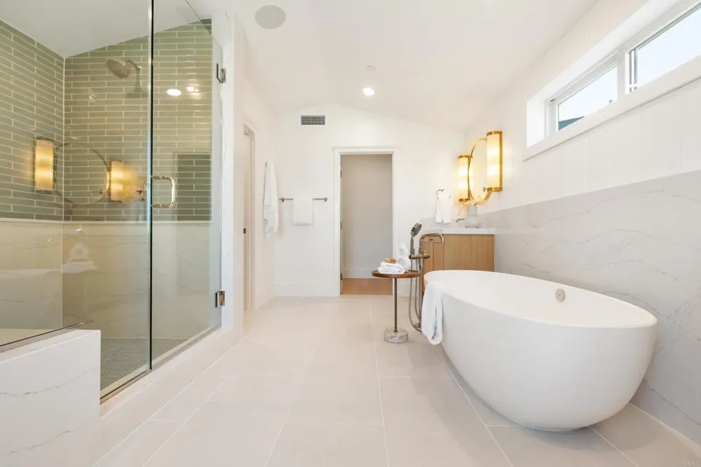 270 Normandy Lane Carlsbad, CA 92008