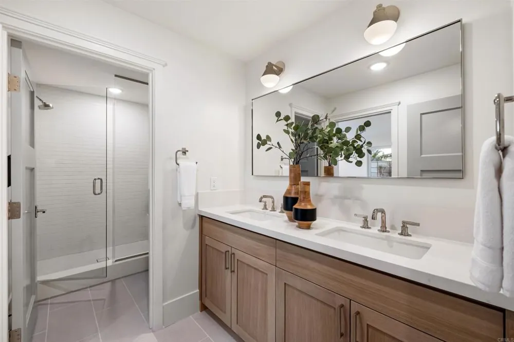 270 Normandy Lane Carlsbad, CA 92008