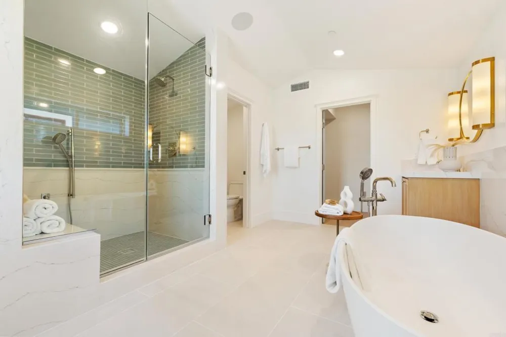 270 Normandy Lane Carlsbad, CA 92008