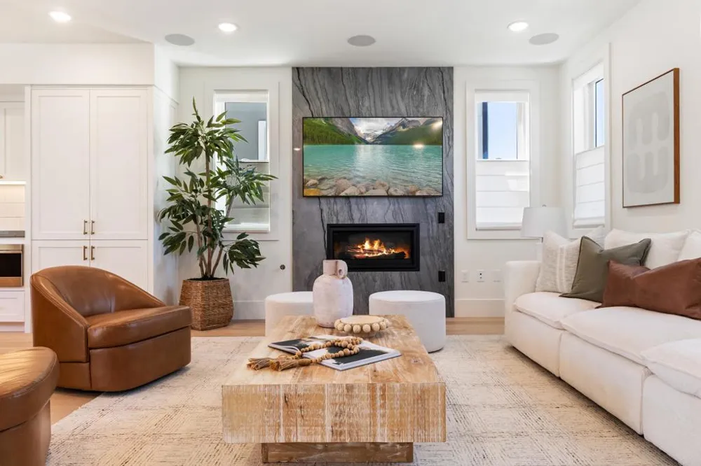 270 Normandy Lane Carlsbad, CA 92008