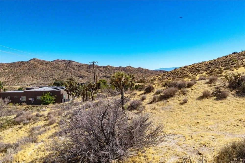 ROCKAWAY Yucca Valley, CA 92284