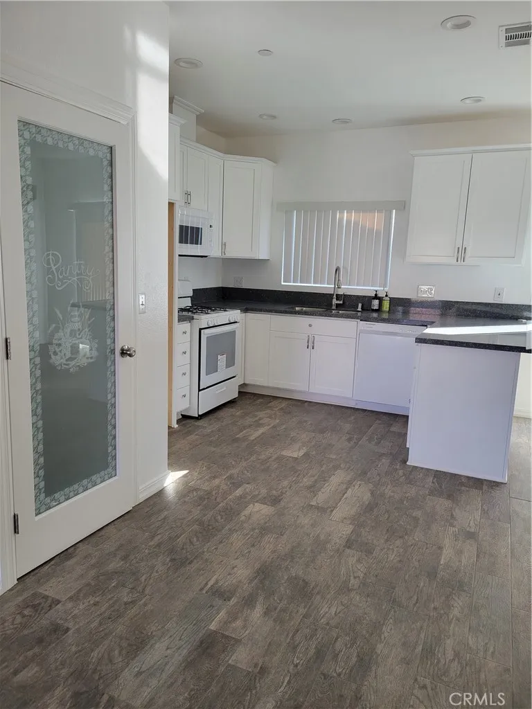 305 Faith Perris, CA 92571