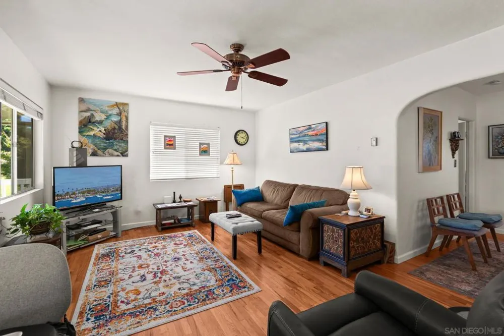 450 J Coronado, CA 92118