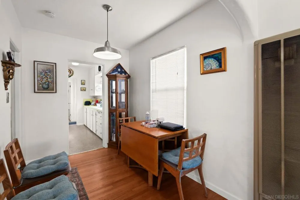 450 J Coronado, CA 92118