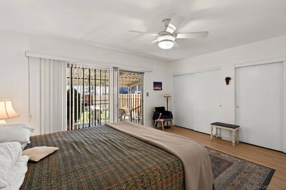 450 J Coronado, CA 92118