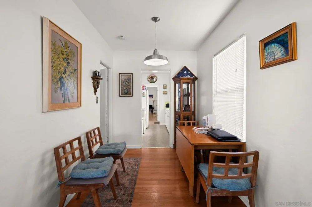 450 J Coronado, CA 92118