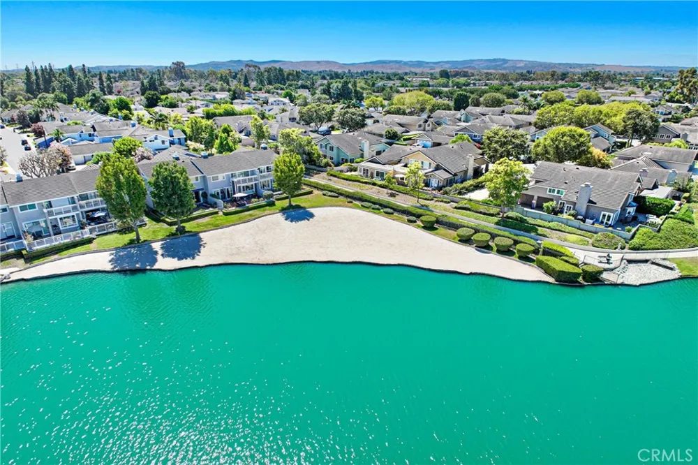 61 W Yale Loop Irvine, CA 92604